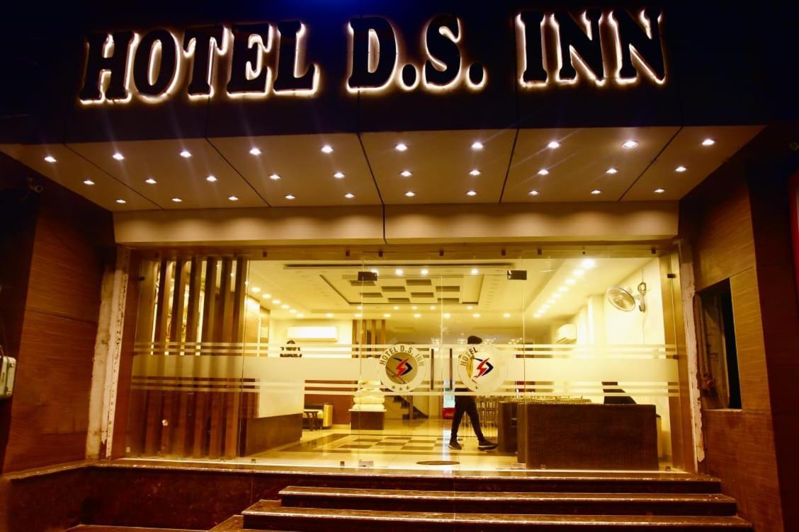 Hotel Ds Inn Amritsar Exterior foto
