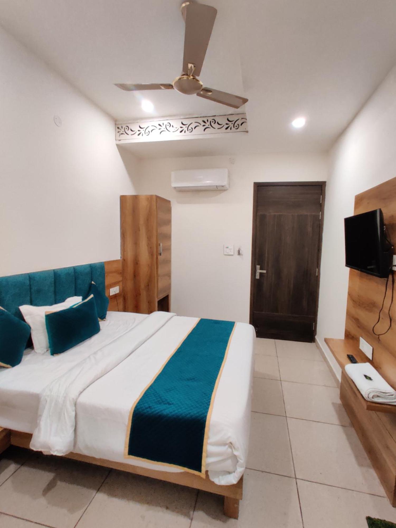 Hotel Ds Inn Amritsar Exterior foto