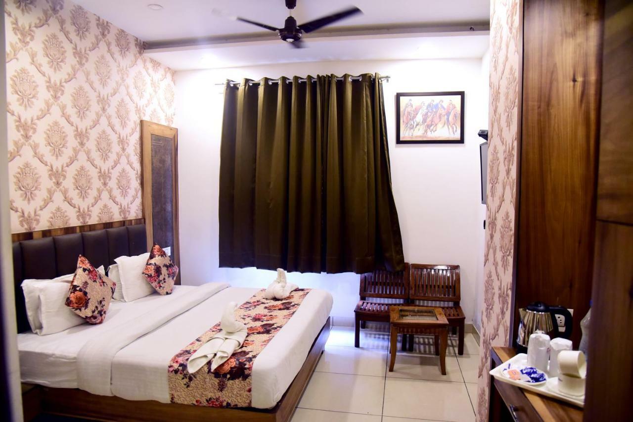 Hotel Ds Inn Amritsar Exterior foto
